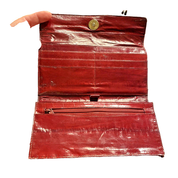 Genuine Eel Skin Leather Burgundy Red Bifold Wallet 1970s Vintage Made in Korea - Picture 5 of 9